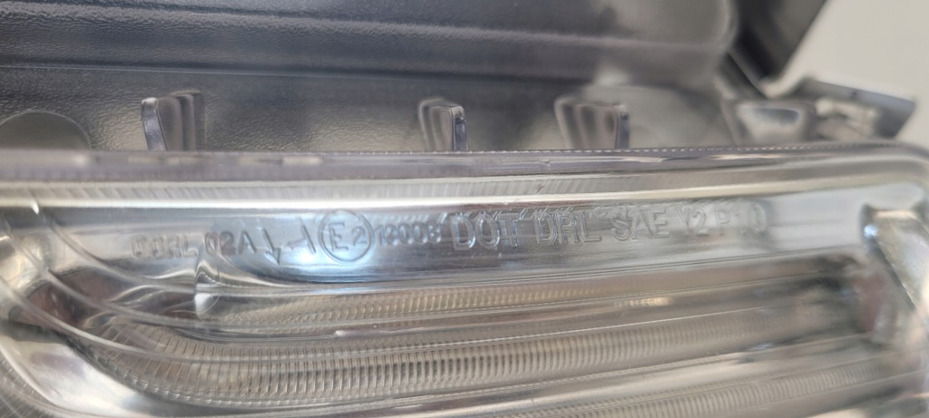 Противотуманная фара левый led фонарь  drl volvo xc60 1 2013- 31420393 Оригинал