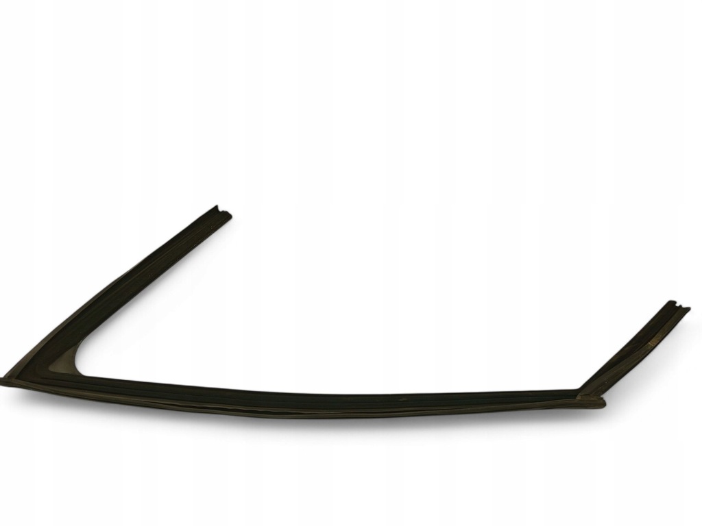 фото №1, Alfa romeo stelvio ліва сторона ущільнювачі вікон