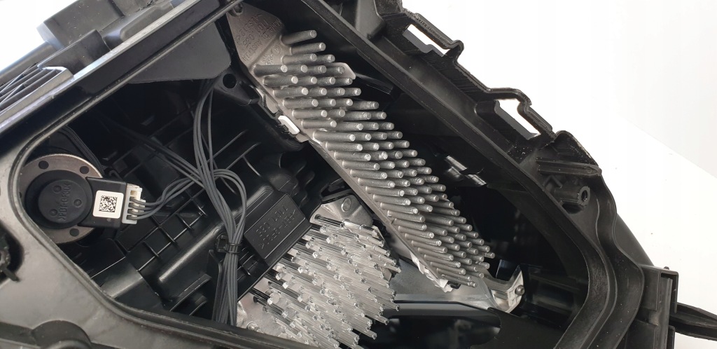 Audi q3 83a941033 83a941034 фара ліва правий full led європа в Україні