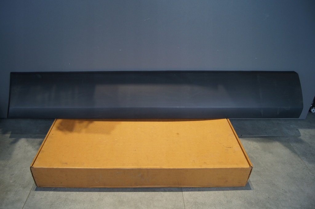 фото №1, Молдинг дверь раздвижных ford transit правая 2014+