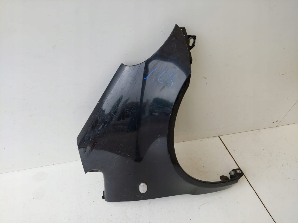 Купити Mercedes a klasa 168 крила правий перед оригінал