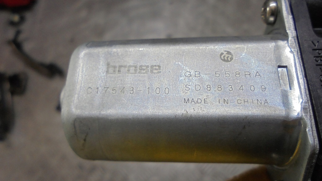 фото №2, Моторчик подъёма стекло volvo v40 ii d2 2014