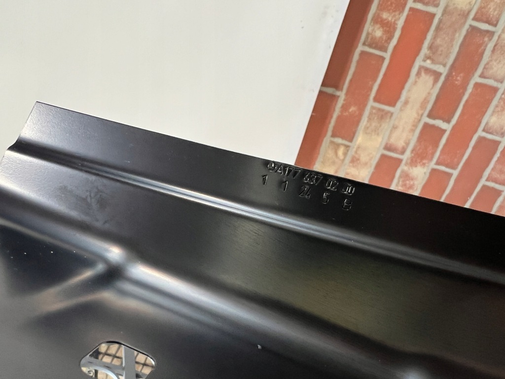 Поріг стійку  обшивка праве mercedes a-klasa a1776374301 Доставка