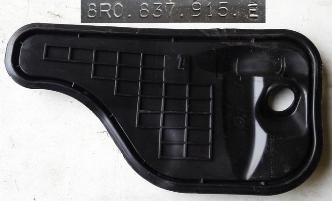 фото №1, Заглушка дверь левый перед audi q5 8r0837915e