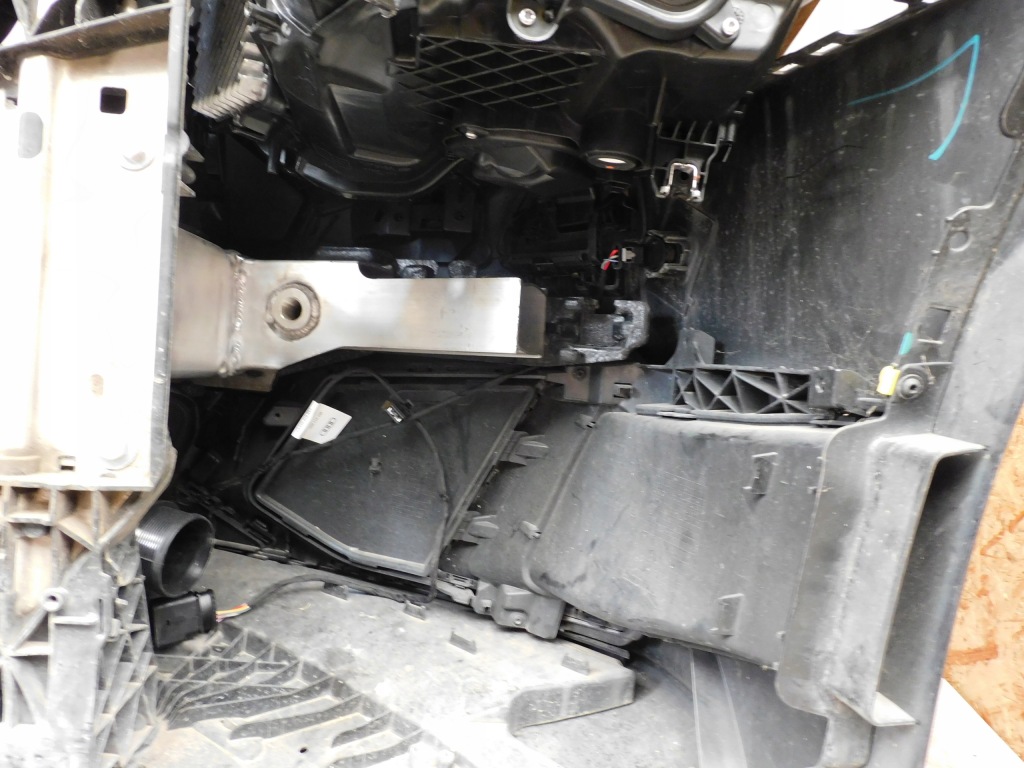 Купити Audi a7 c8 4k8 s line перед бампер лампи капот pas крила matrix