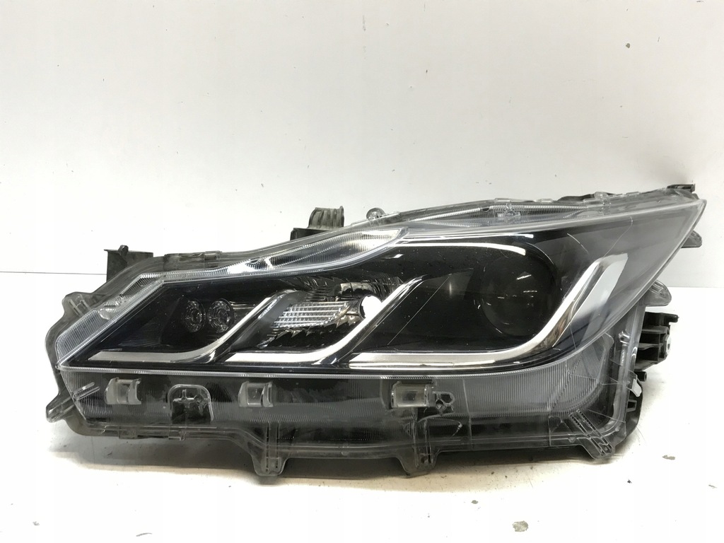 фото №1, Corolla e21 sedan фара левый 81150-02t31-00