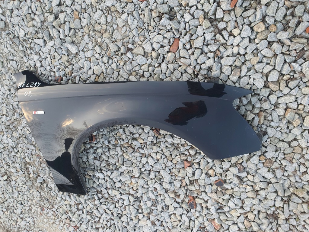 Купити Audi a4 b8 рестайлінг !!! крило правий перед колір чорний lz9y оригінал!!! 02