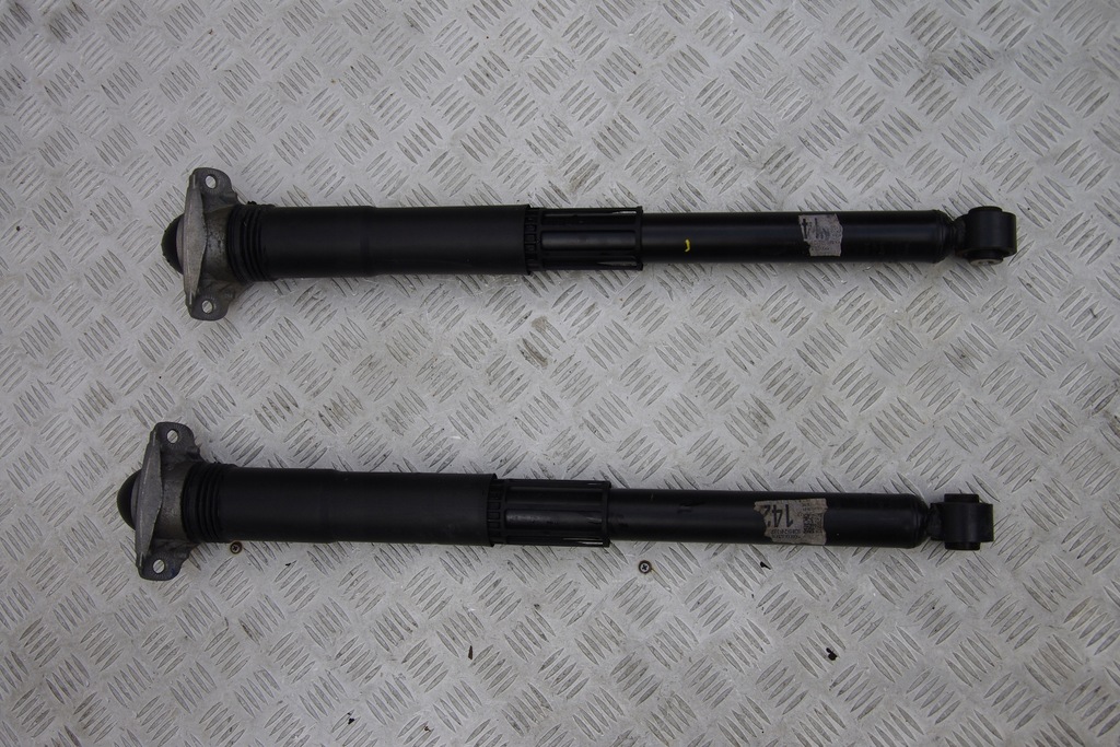 фото №1, Амортизатор задняя задний skoda karoq комплект оригинал