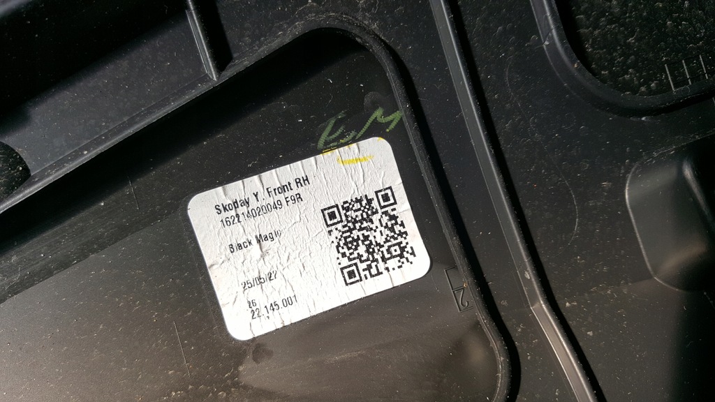 фото №10, Молдинг дверь правый перед skoda karoq 57a854940d