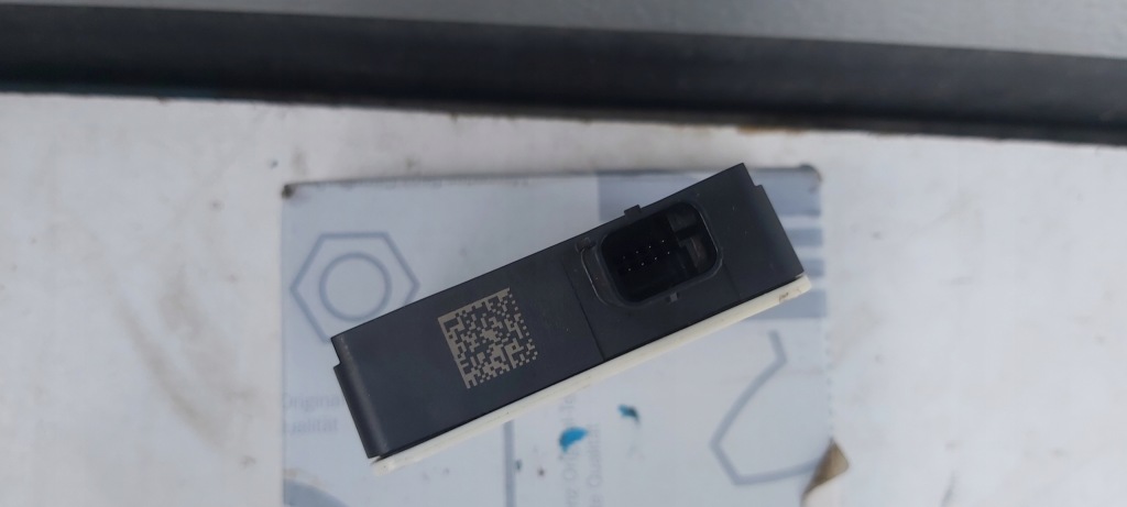 фото №3, Mercedes eqs a00090595147 радар acc