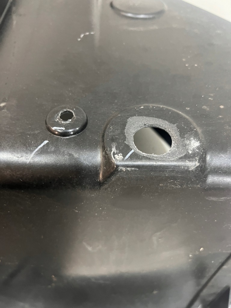 фото №9, Піддон перед багажник бардачок багажник tesla model x 1036223-00-f