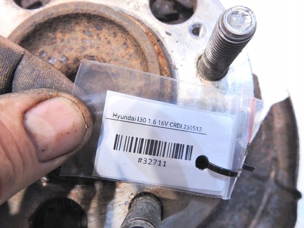 фото №6, Ступиця поворотний кулак важіль лівий задня i30 i 1.6 crdi