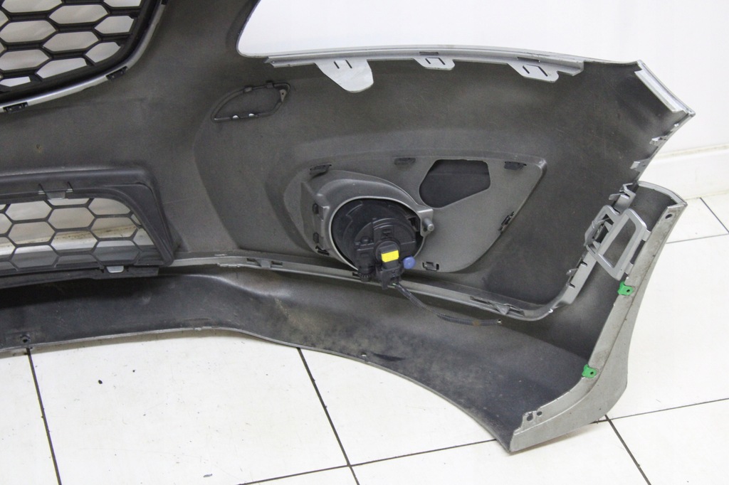 фото №7, Volvo c30 i lift 2010r- r-design бампер перед передній + решітка радіатора kompletny