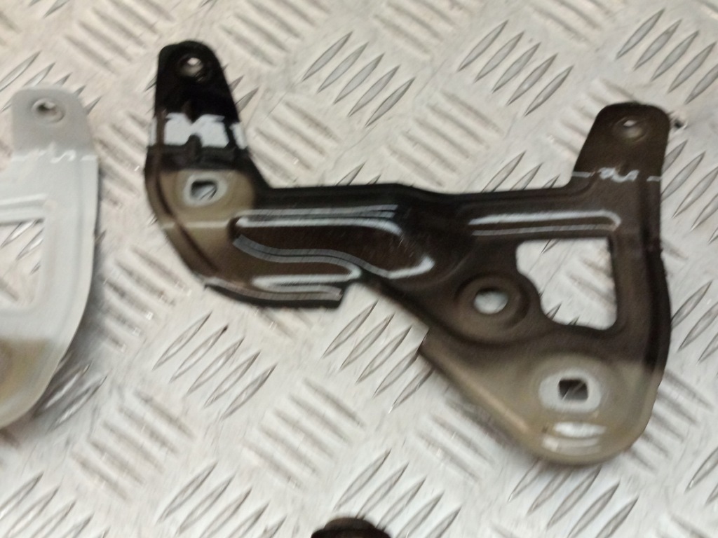 фото №9, Bmw g20 g21 кронштейн крила праве перед 7419405