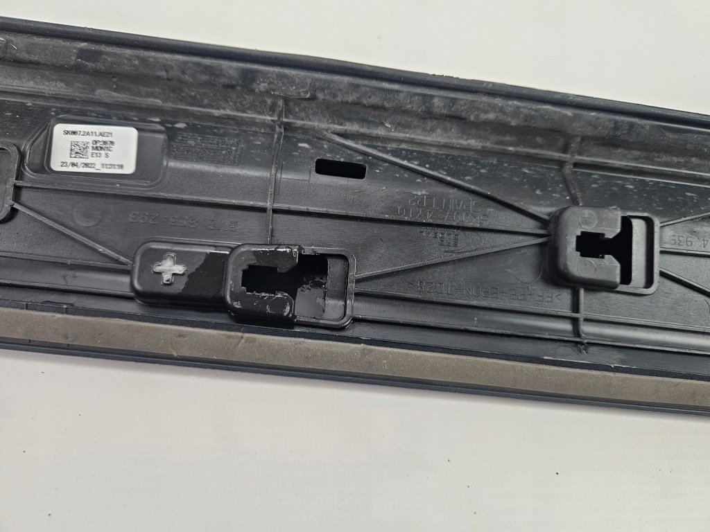 фото №13, Skoda superb iii 3 2015 - молдинг накладка дверь перед левый 3v0854939