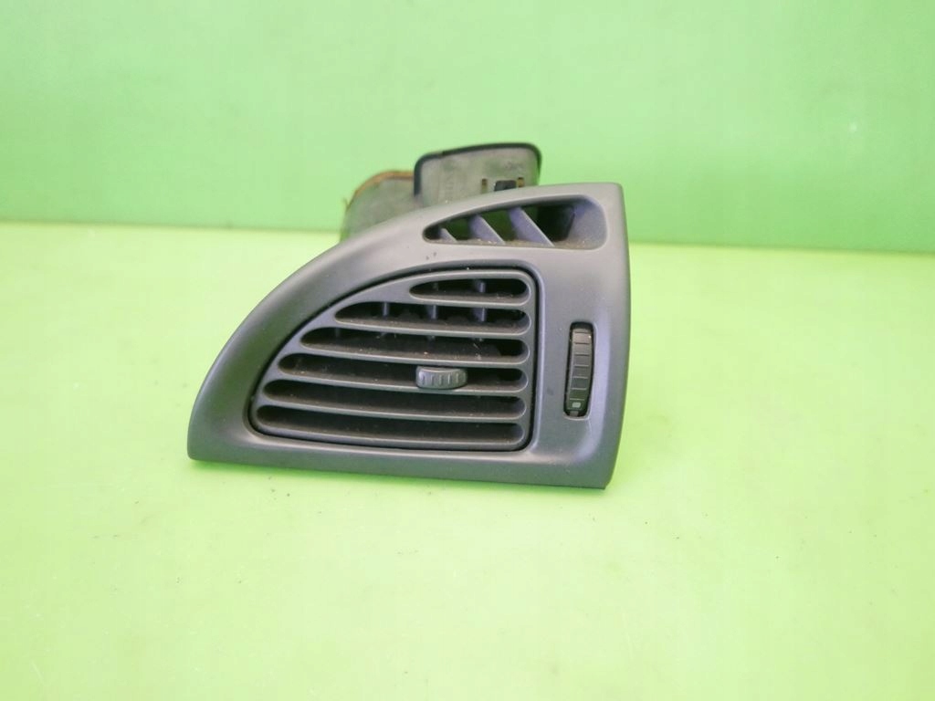 фото №1, Решітка обдув права перед citroen c5 i phi 01-04