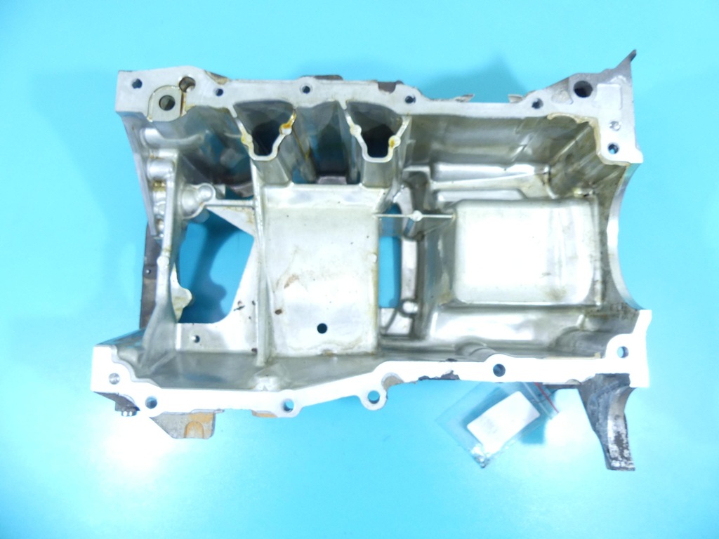 фото №8, Поддон масляная поддон toyota auris ii 1.6 16v