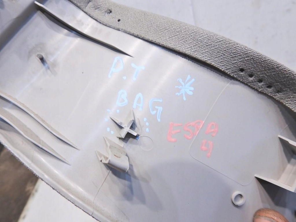 фото №3, Шторка багажника правый задняя renault espace iv