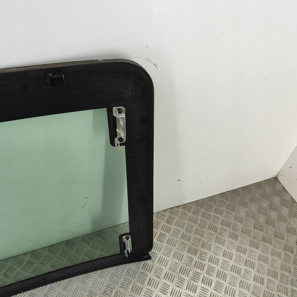 фото №5, Toyota hiace h50, h60, h70 2001 люк комплект