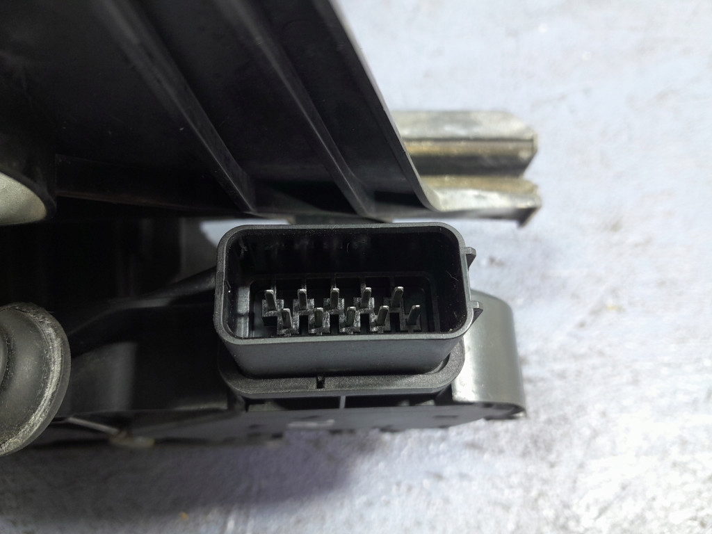 фото №5, Volvo s80 ii замок двері перед лівий 10 pin eu