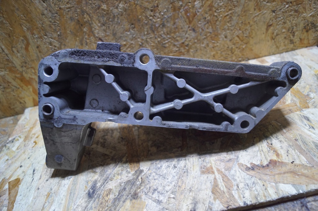 фото №6, Кронштейн двигателя iveco daily 14- 2.3 5801730026