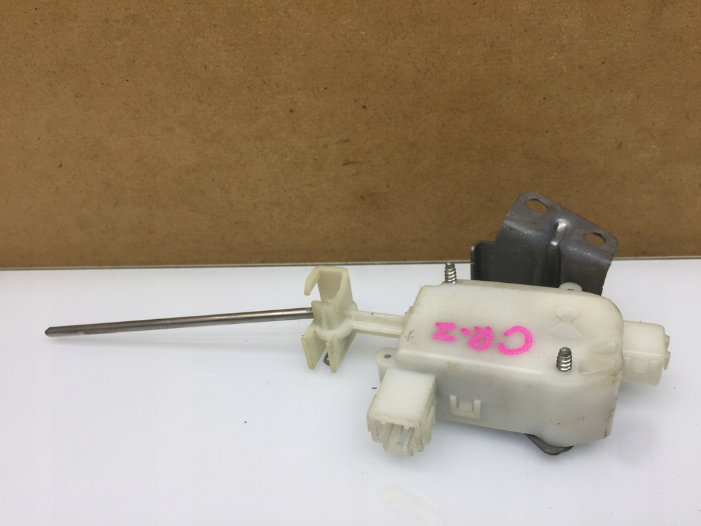 фото №1, Honda crz cr-z привід замок кришка заливної пального