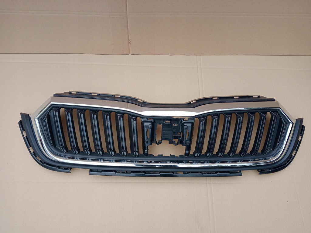 фото №1, Skoda octavia iv решітка радіатора решітка радіатора 5e3853653