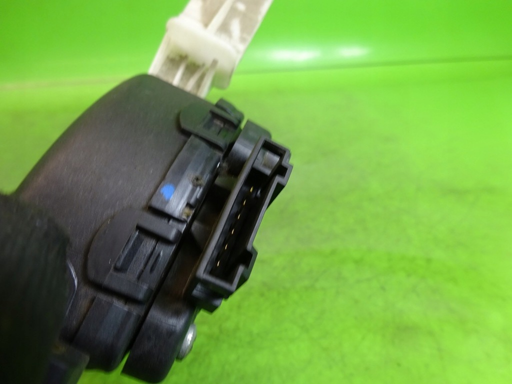 фото №6, Потенциометр газа audi tt 8n 1.8 1j0721503j