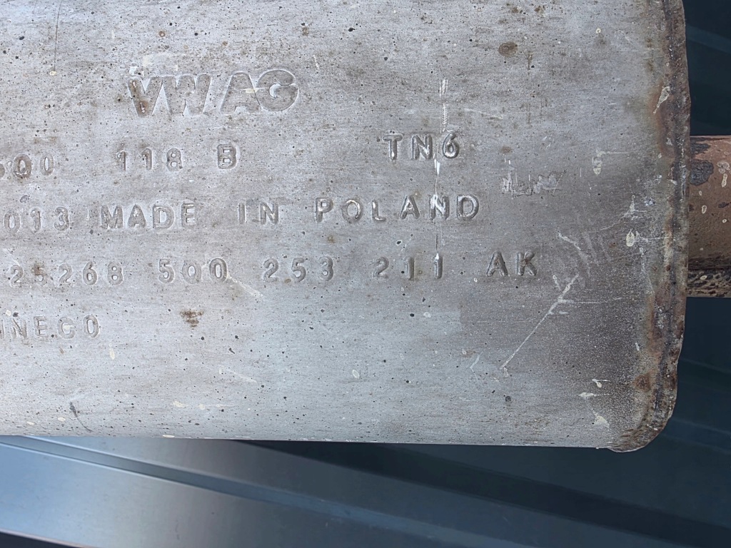 Гасник вихлоп audi a3 8v volkswagen seat skoda 5q6253611aj 5q0253211ak Ціна