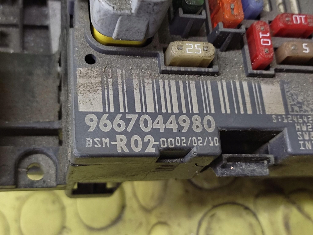 фото №8, Citroen c5 iii модуль bsm роз'єми 9667044980