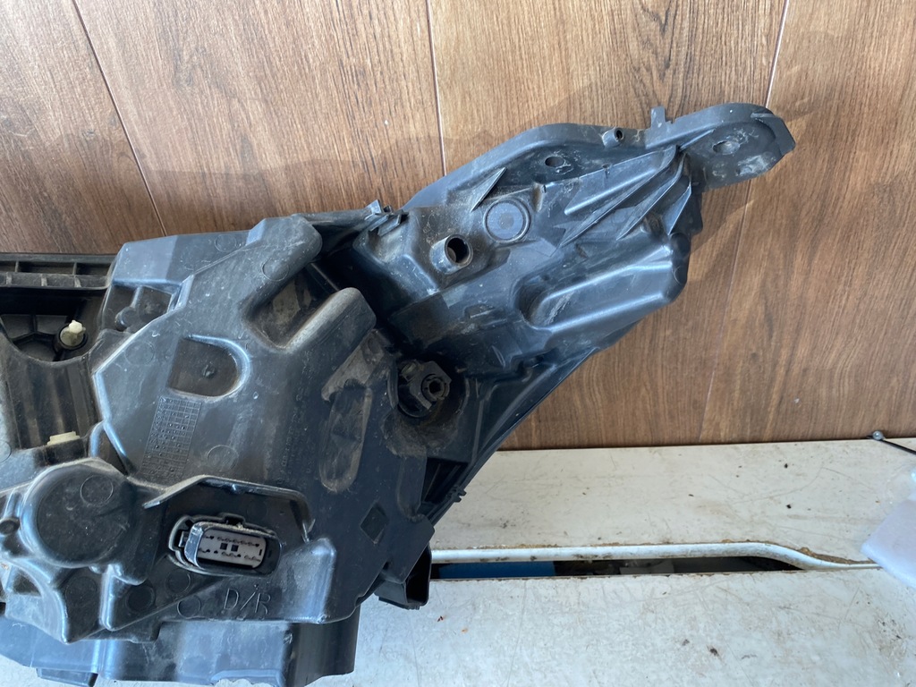 фото №10, Ford galaxy mk4 лампа правый перед full led