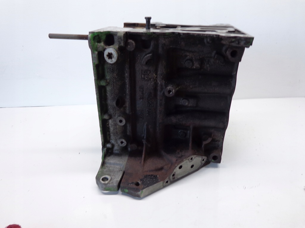 фото №8, Opel corsa d 1.0 12v z10xep блок двигателя 90571502