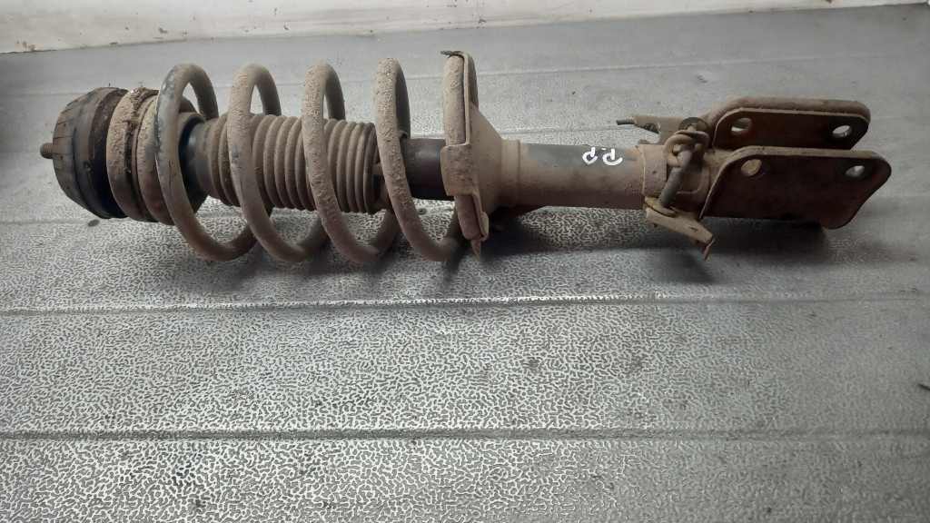 фото №1, Амортизатор правий перед mercedes benz vito 108 w638 98r 2.3d