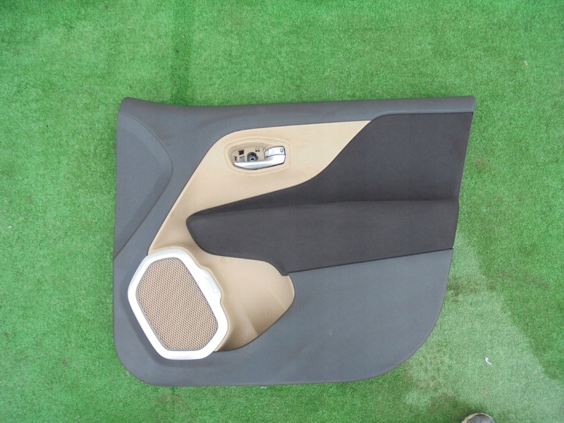 фото №2, Jeep renegade обшивка двері правий перед