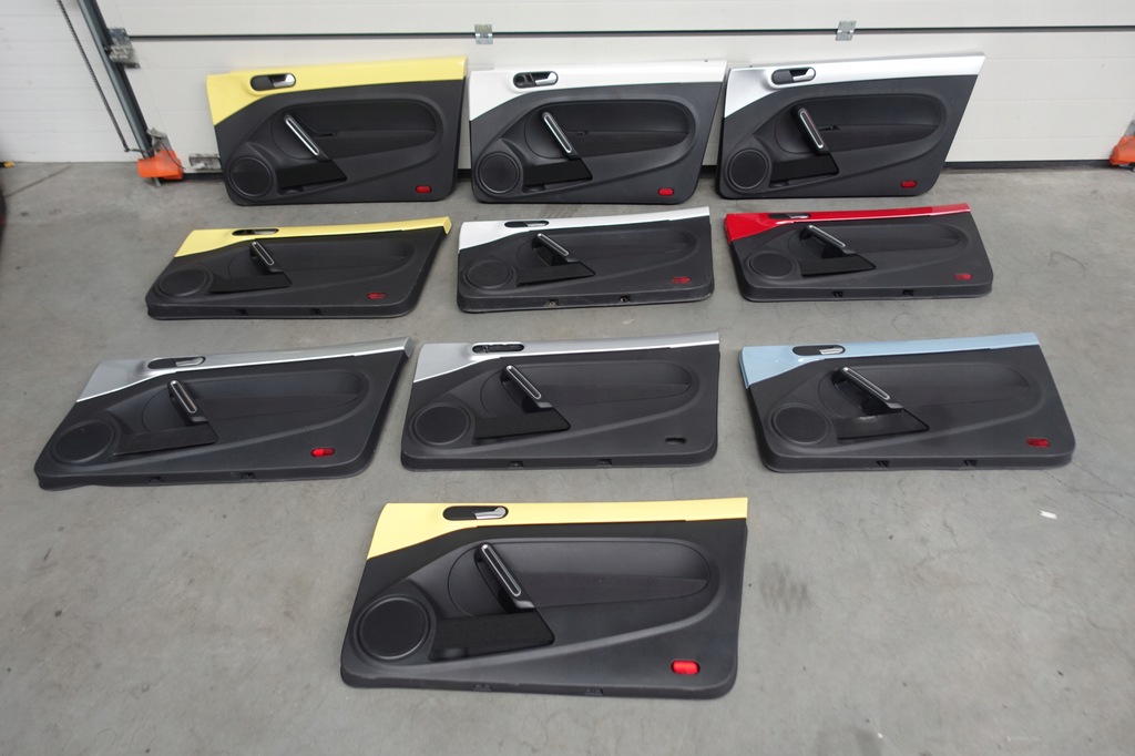 фото №1, Vw beetle 5c обшивка оббивка двері права перед