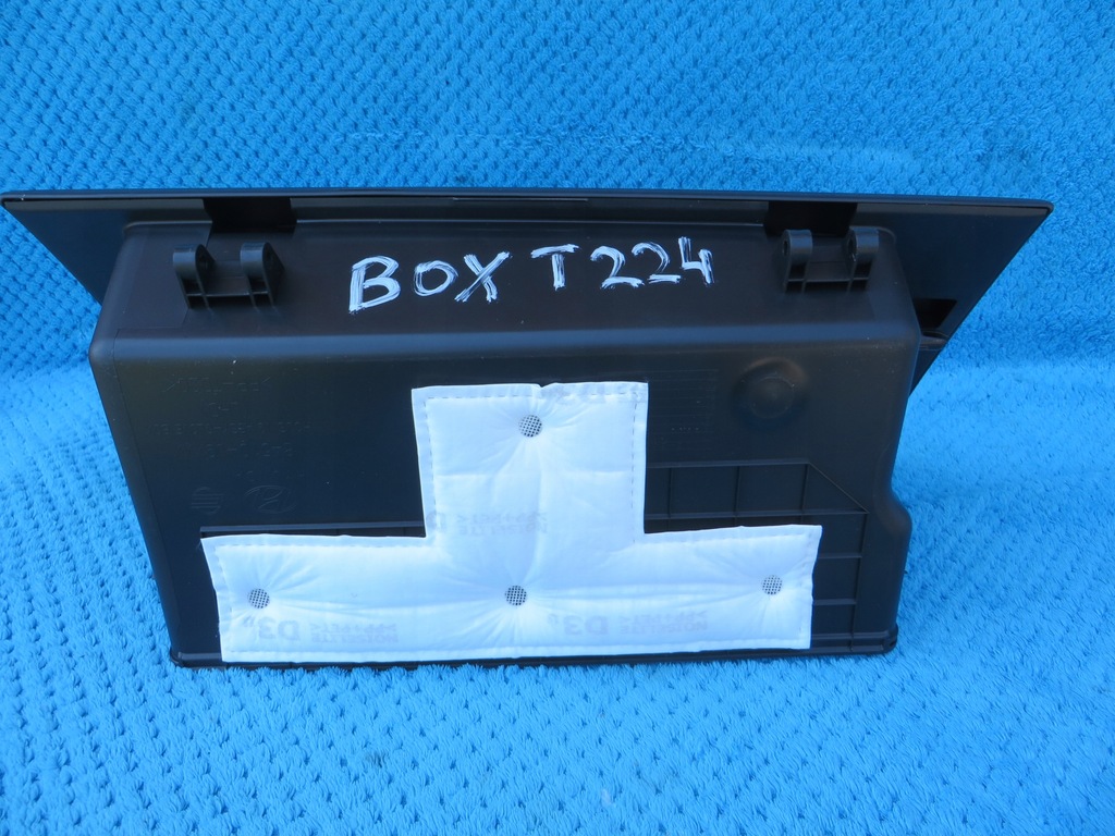 фото №9, Hyundai kona бардачок оригинал