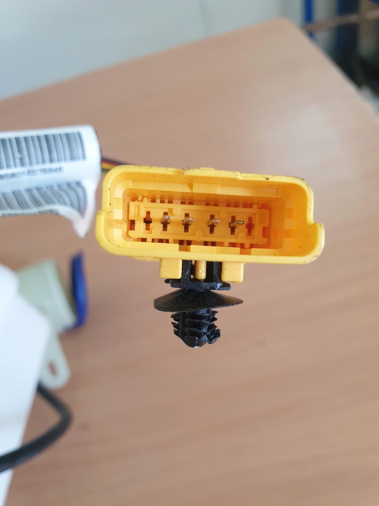 фото №7, Citroen ds7 бачок омивача 9830836980