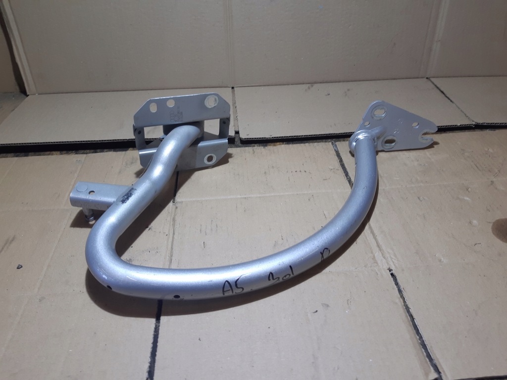 фото №6, Audi a5 8t петля задній кришки правий 8t0827302c