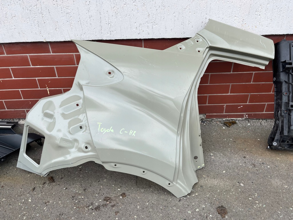 фото №1, Крыло обшивка правый задний toyota chr ch-r