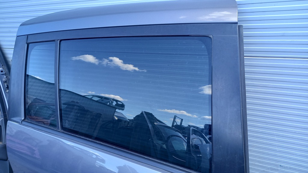 фото №6, Двері праве задня mazda 5 06r van