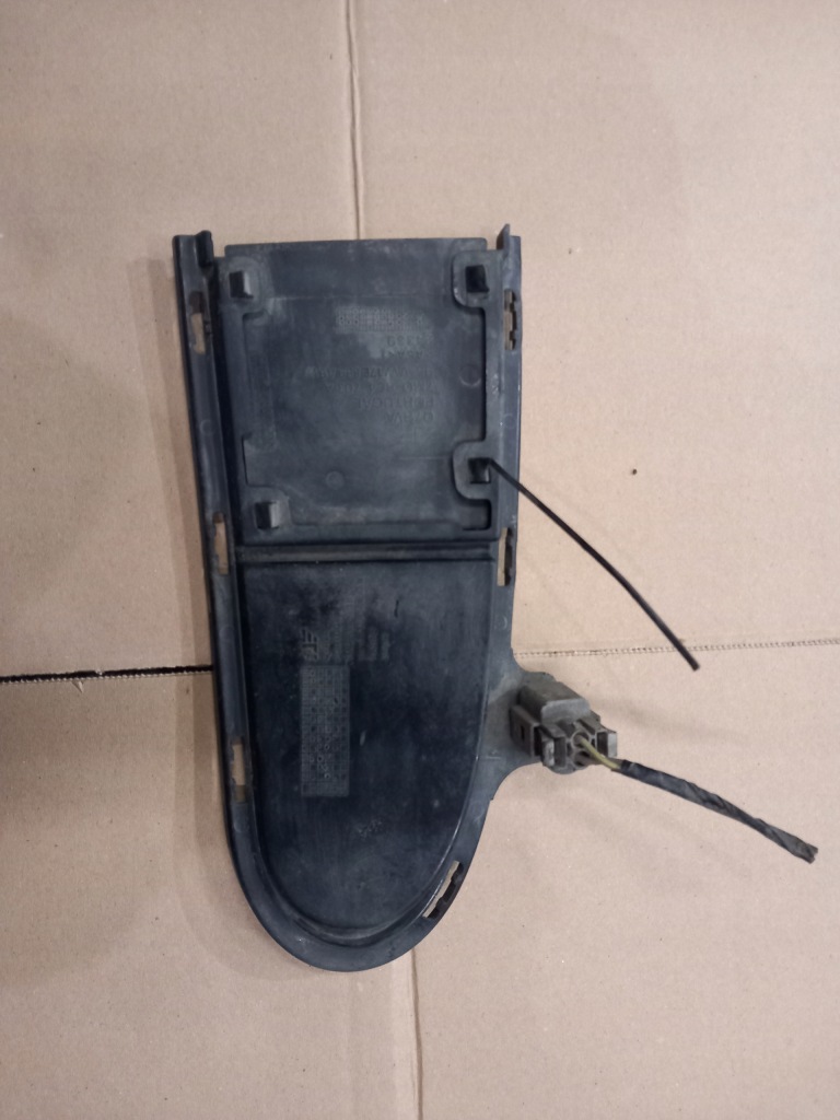 Решітка бампера права vw seat skoda 7m0853684b Київ