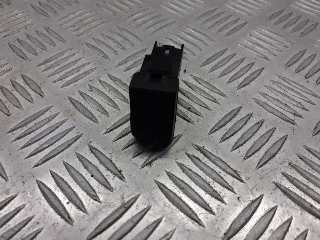 фото №1, Заглушка панели mazda 3 bk bp4k55225