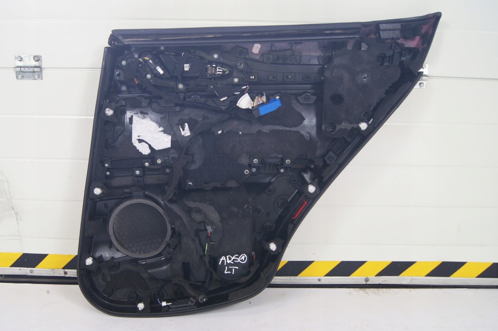 фото №6, Обшивка оббивка лівий задня alfa romeo stelvio qv