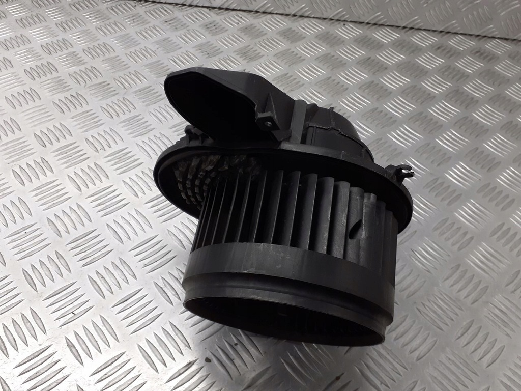 фото №1, Вентилятор обдув ford focus mk2