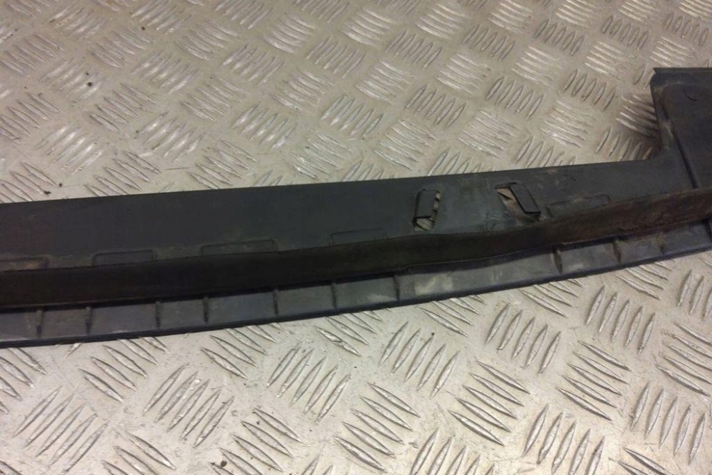 Абсорбер передній бампера seat leon 5f1 8k0807550 1.4l 2021 Зі Шроту