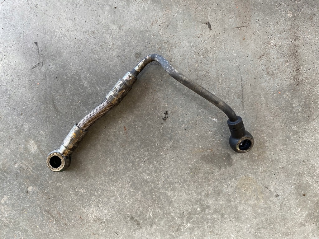 Купить Шланг трубка масла турбины jeep cherokee kl 2.0