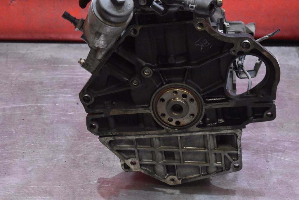 Двигатель бензиновый a14net opel zafira c 1.4 turbo 140 km 12-16 сжатие film с Разборки