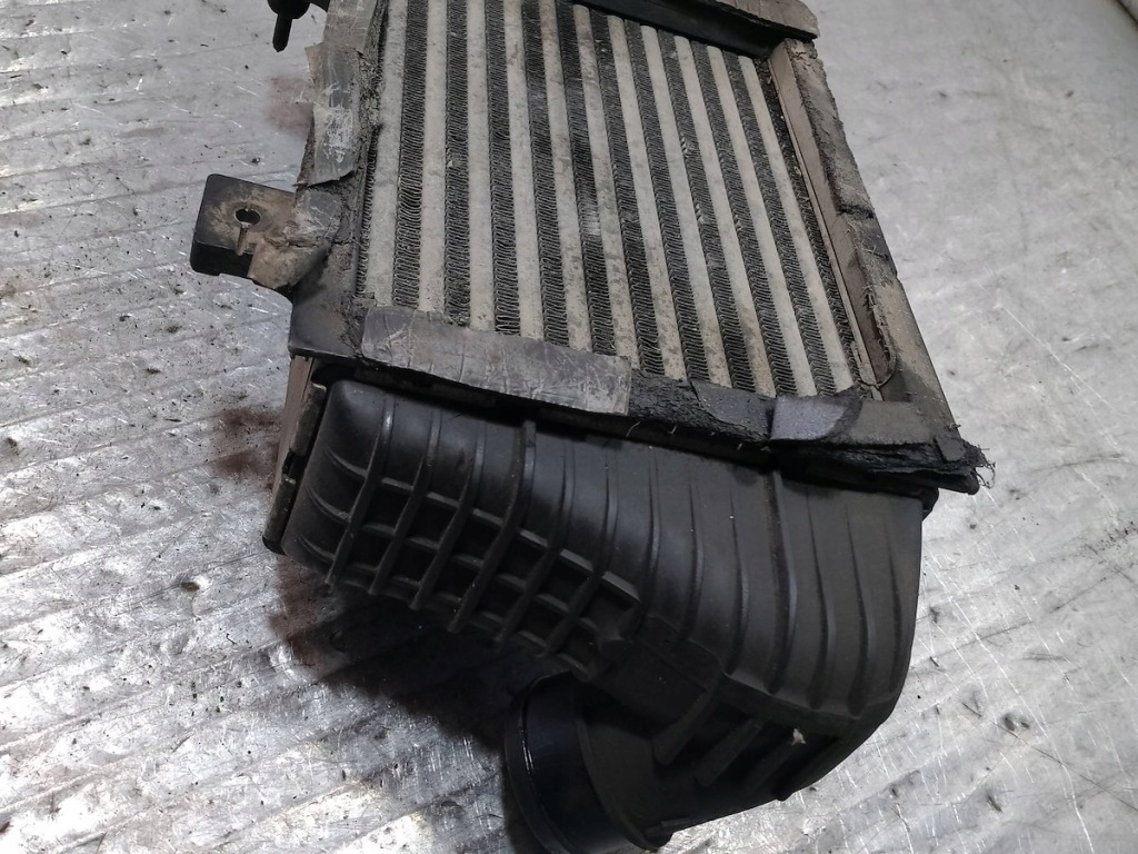 Радиатор интеркулер vw t4 2.5 tdi в Украине