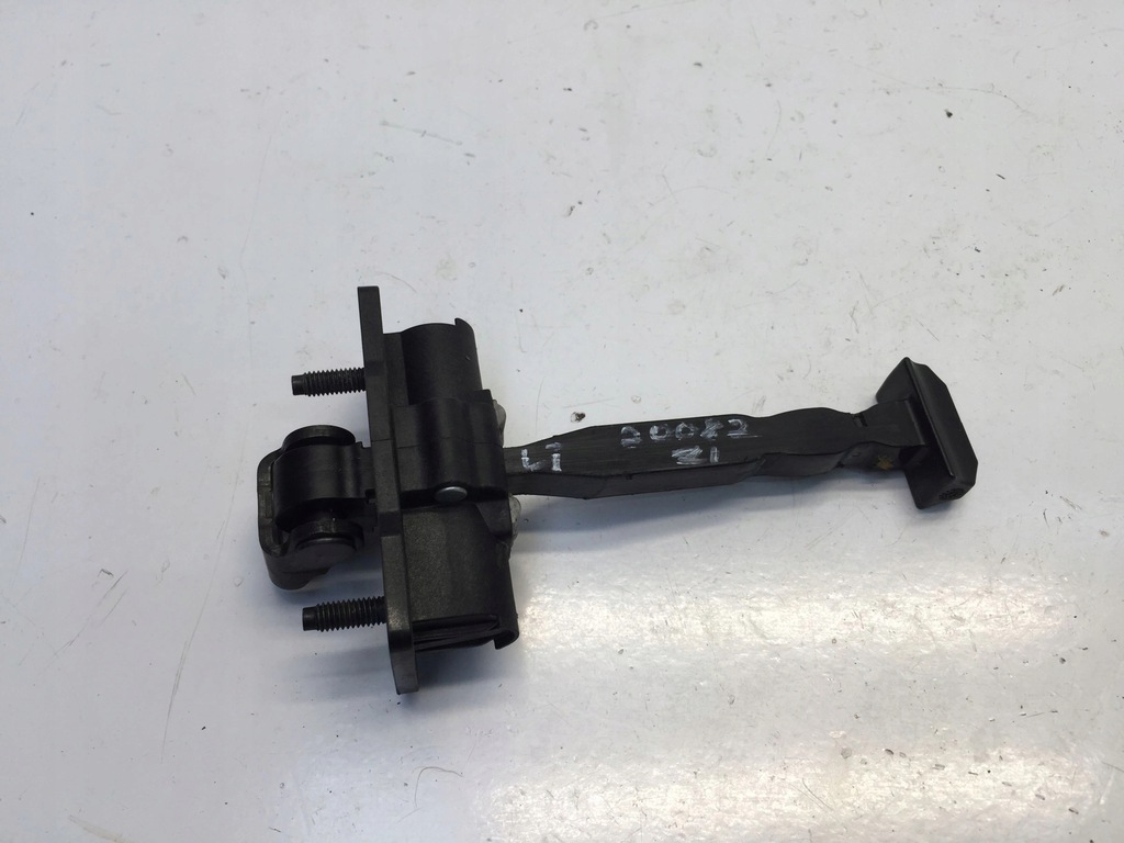 фото №1, Peugeot 2008 ii 2021 ограничитель дверь левый задняя