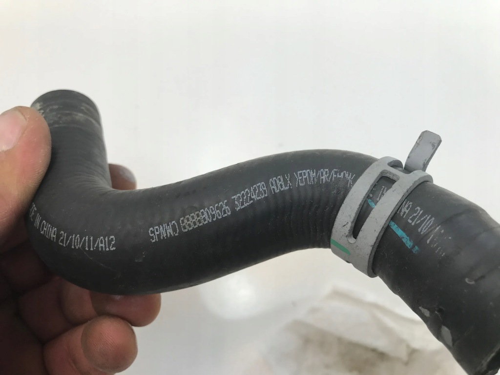 фото №3, Volvo xc40 1.5 гибрид шланг wąż труба wody